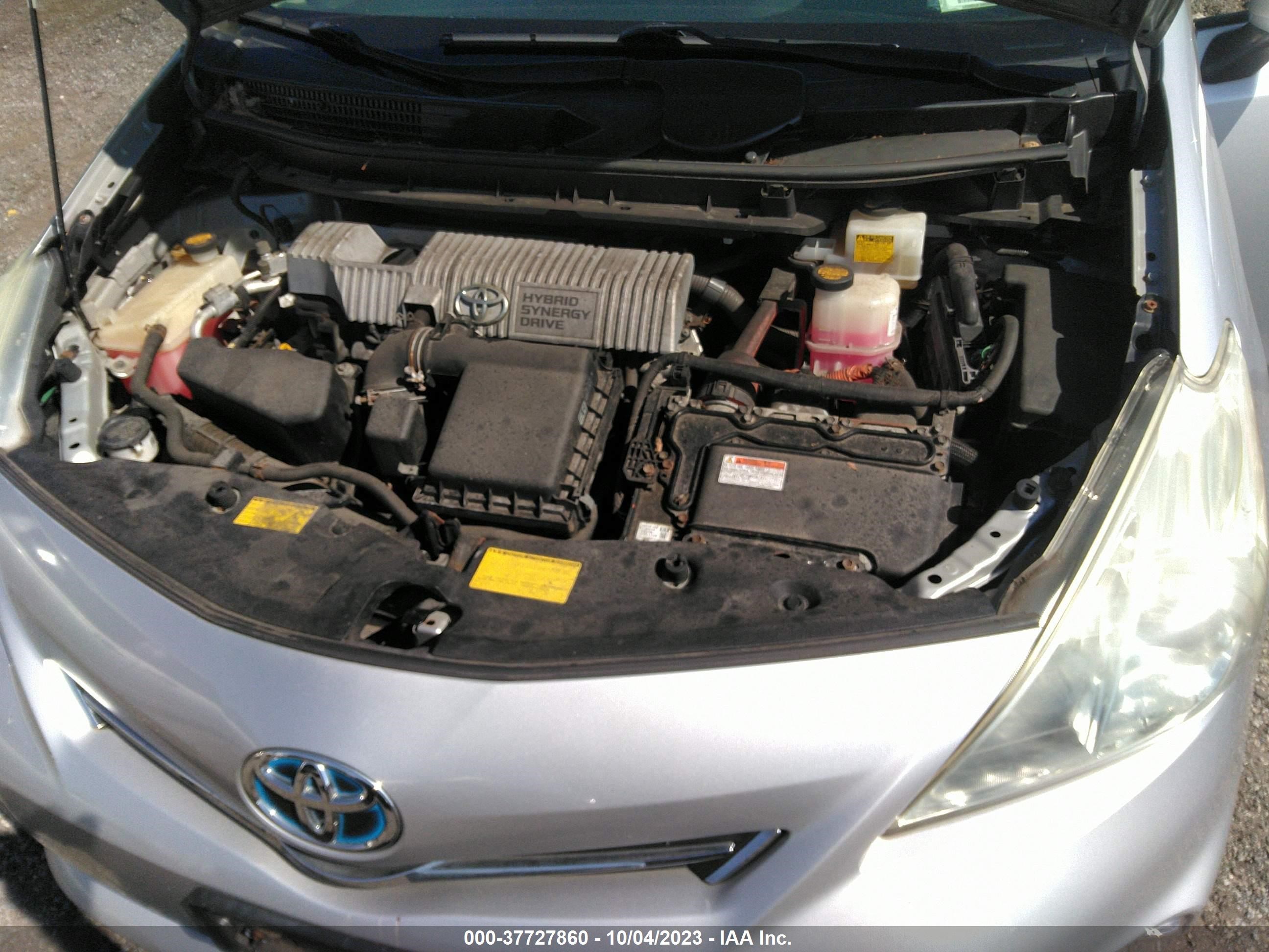 Photo 9 VIN: JTDZN3EU0D3213461 - TOYOTA PRIUS V (+) 