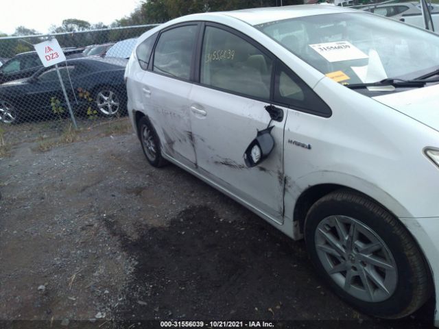 Photo 5 VIN: JTDZN3EU0D3227974 - TOYOTA PRIUS V 