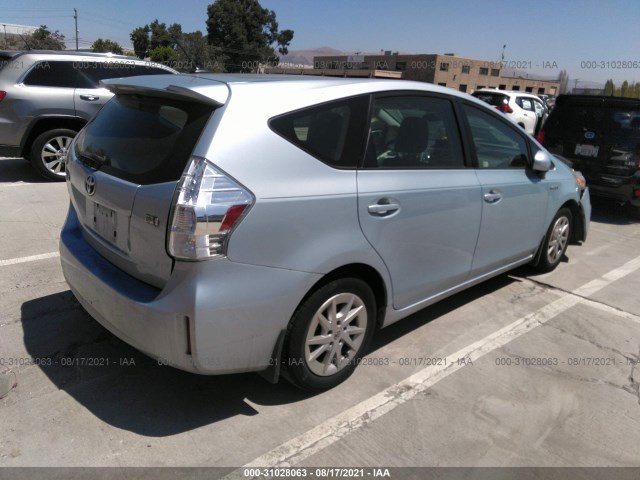 Photo 3 VIN: JTDZN3EU0D3237470 - TOYOTA PRIUS V 