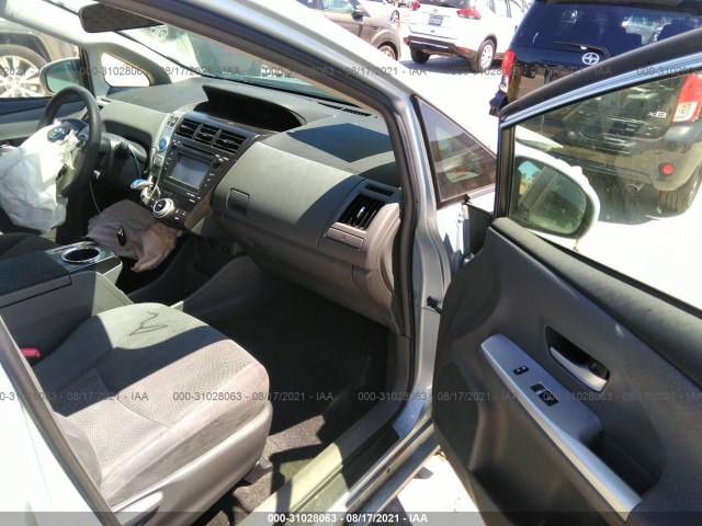 Photo 4 VIN: JTDZN3EU0D3237470 - TOYOTA PRIUS V 