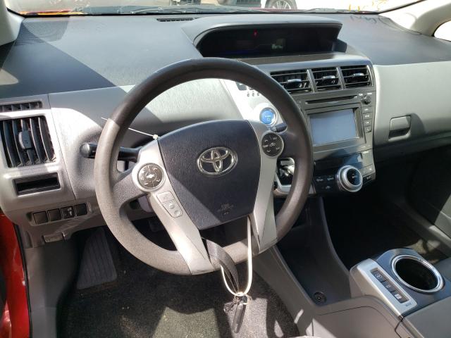 Photo 8 VIN: JTDZN3EU0D3243995 - TOYOTA PRIUS V 