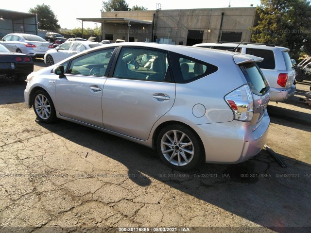 Photo 2 VIN: JTDZN3EU0D3248355 - TOYOTA PRIUS V 