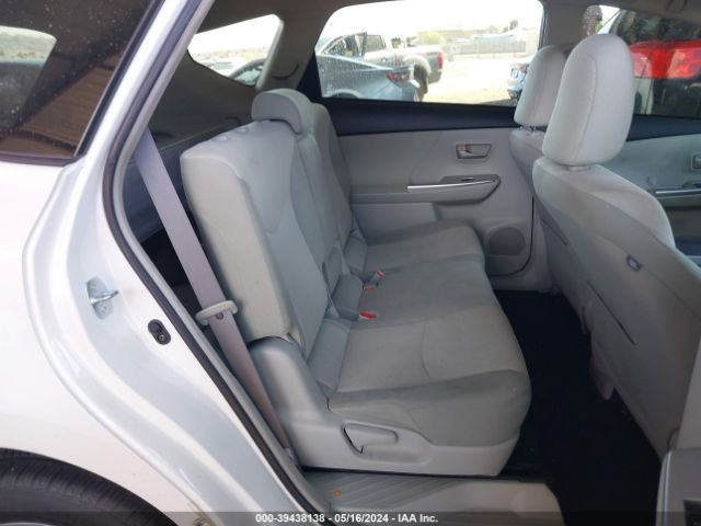 Photo 7 VIN: JTDZN3EU0D3249134 - TOYOTA PRIUS V 