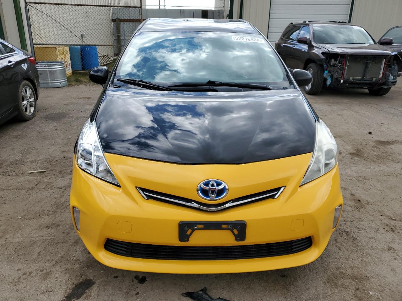 Photo 4 VIN: JTDZN3EU0D3263762 - TOYOTA PRIUS 