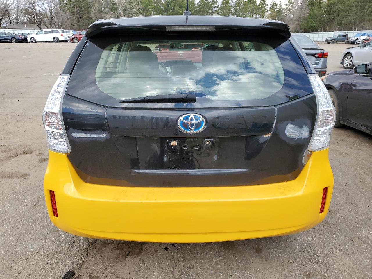 Photo 5 VIN: JTDZN3EU0D3263762 - TOYOTA PRIUS 