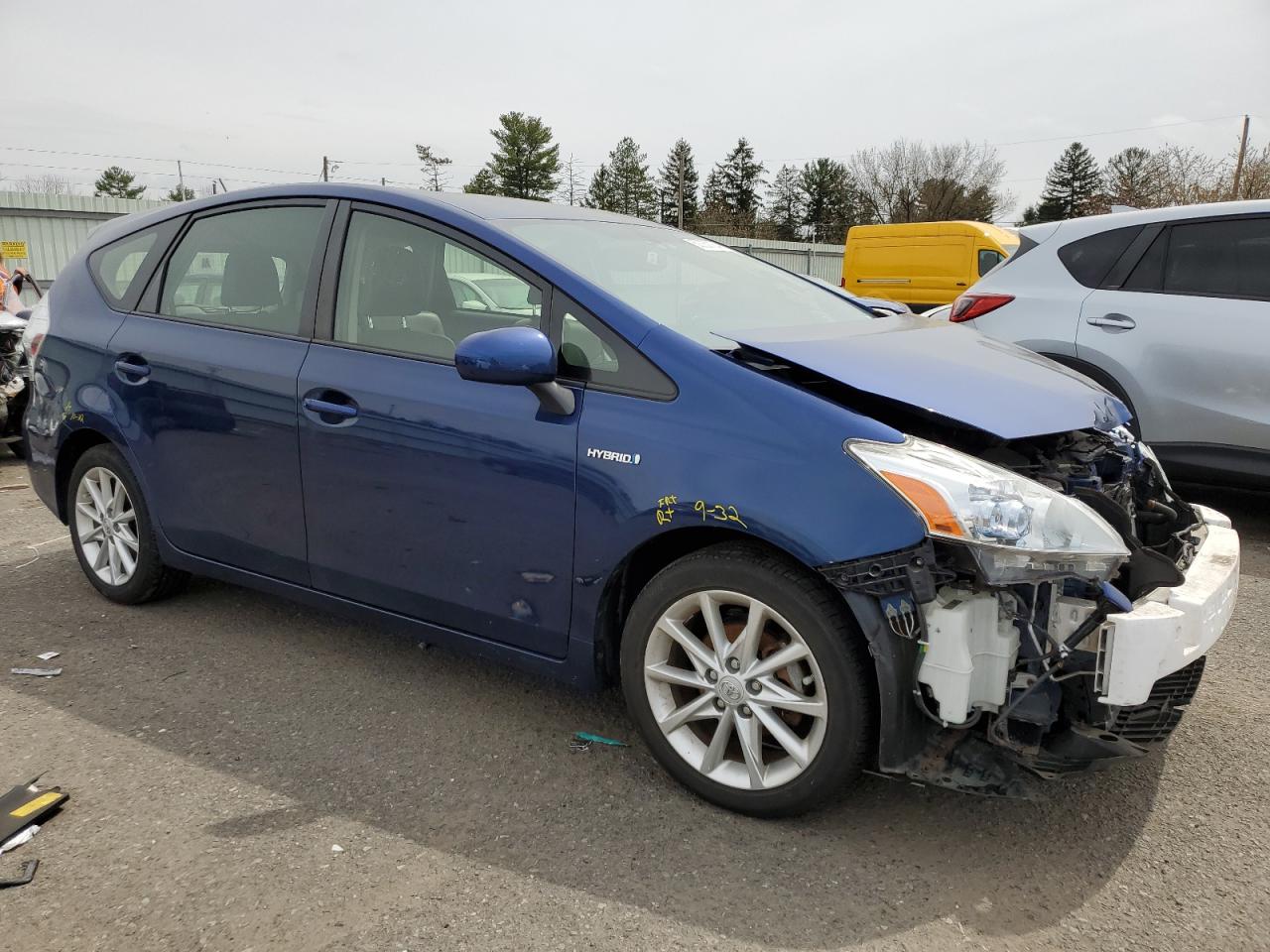 Photo 3 VIN: JTDZN3EU0D3279976 - TOYOTA PRIUS 