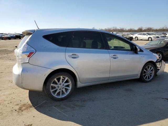 Photo 2 VIN: JTDZN3EU0E3300326 - TOYOTA PRIUS V 