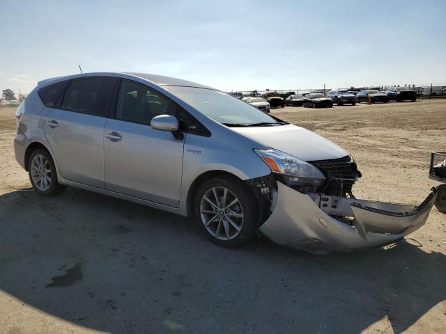 Photo 3 VIN: JTDZN3EU0E3300326 - TOYOTA PRIUS V 