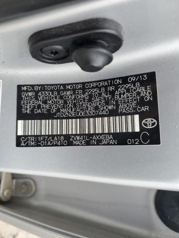 Photo 11 VIN: JTDZN3EU0E3307440 - TOYOTA PRIUS V 