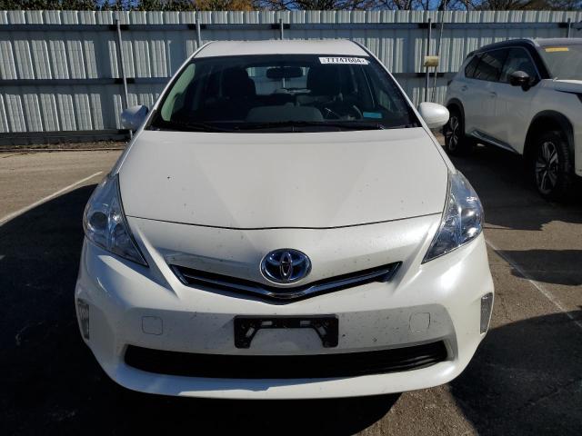 Photo 4 VIN: JTDZN3EU0E3323489 - TOYOTA PRIUS V 