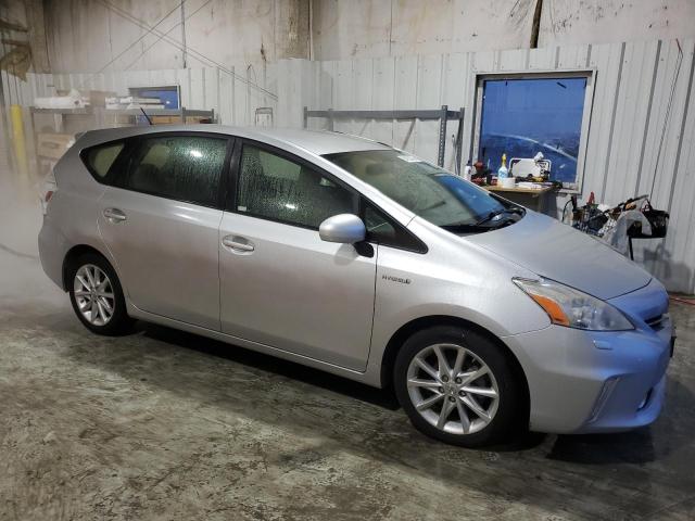 Photo 3 VIN: JTDZN3EU0E3330278 - TOYOTA PRIUS V 