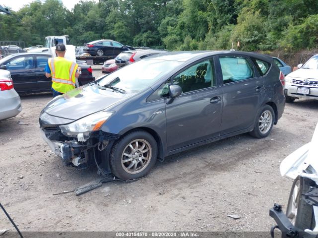 Photo 1 VIN: JTDZN3EU0FJ018331 - TOYOTA PRIUS V 