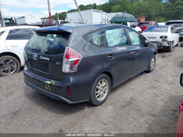 Photo 3 VIN: JTDZN3EU0FJ018331 - TOYOTA PRIUS V 