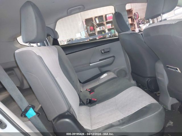 Photo 7 VIN: JTDZN3EU0FJ028731 - TOYOTA PRIUS V 