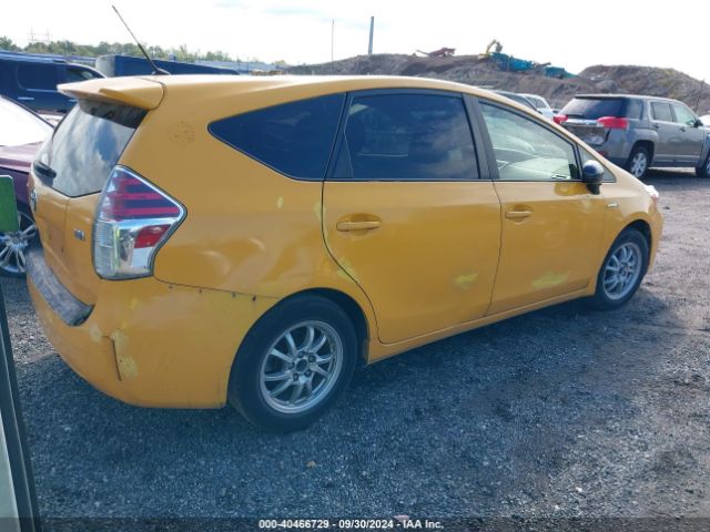 Photo 3 VIN: JTDZN3EU0GJ047233 - TOYOTA PRIUS V 