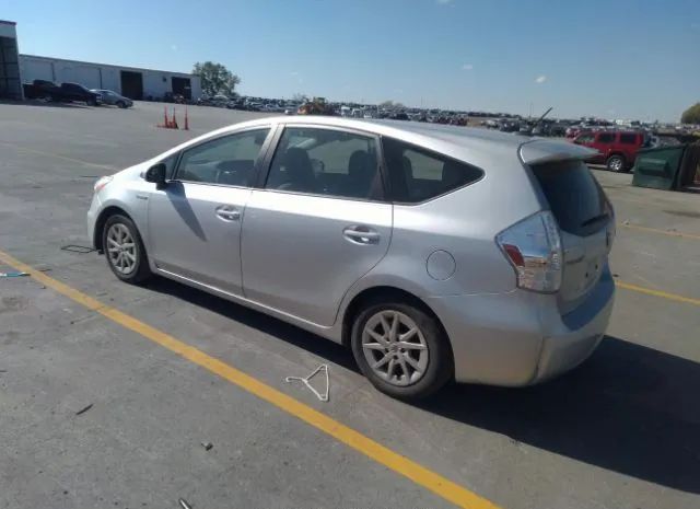 Photo 2 VIN: JTDZN3EU1C3072883 - TOYOTA PRIUS V 