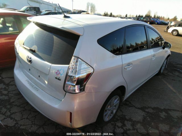 Photo 3 VIN: JTDZN3EU1C3083527 - TOYOTA PRIUS V 