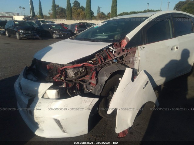 Photo 5 VIN: JTDZN3EU1C3087951 - TOYOTA PRIUS V 