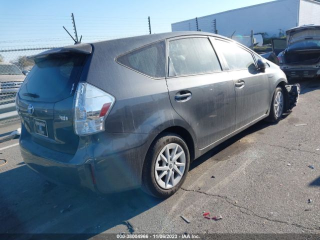 Photo 3 VIN: JTDZN3EU1C3117837 - TOYOTA PRIUS V 