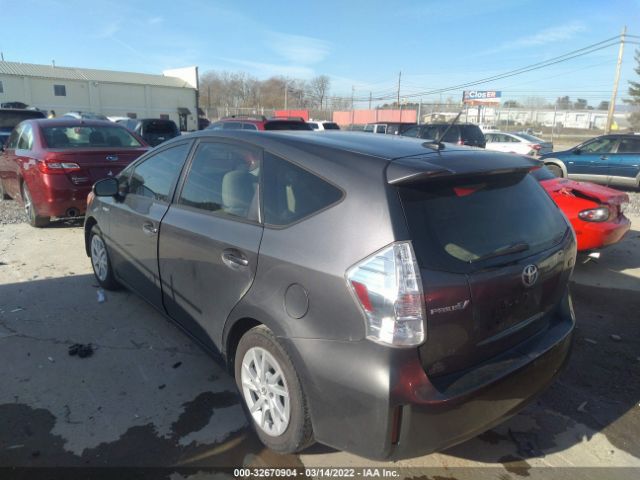 Photo 2 VIN: JTDZN3EU1C3176581 - TOYOTA PRIUS V 