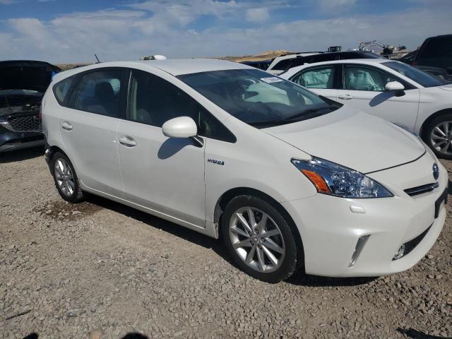 Photo 3 VIN: JTDZN3EU1D3203666 - TOYOTA PRIUS V 