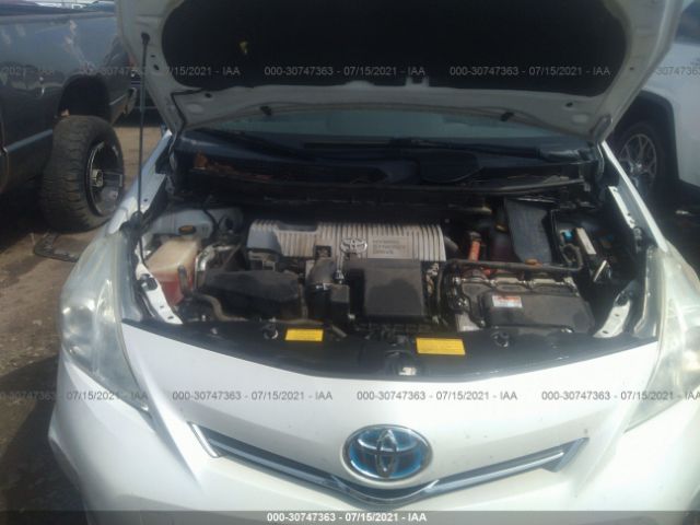 Photo 9 VIN: JTDZN3EU1D3226784 - TOYOTA PRIUS V 