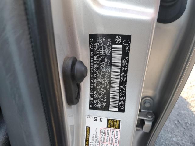 Photo 11 VIN: JTDZN3EU1D3235792 - TOYOTA PRIUS V 