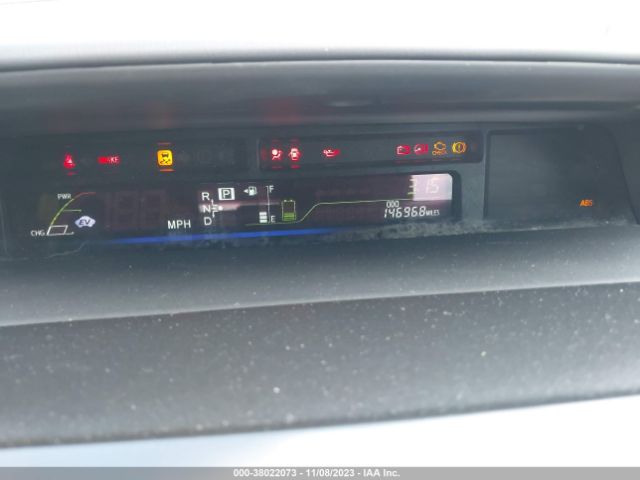 Photo 6 VIN: JTDZN3EU1D3268646 - TOYOTA PRIUS V 