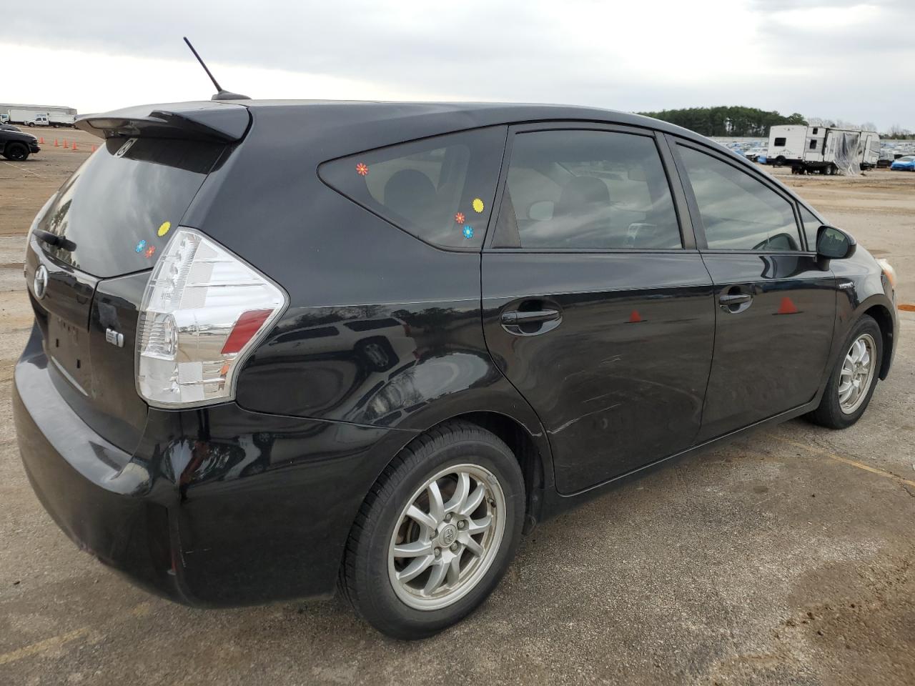 Photo 2 VIN: JTDZN3EU1E3310539 - TOYOTA PRIUS 