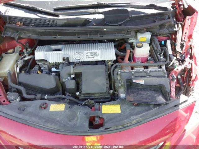 Photo 9 VIN: JTDZN3EU1E3319290 - TOYOTA PRIUS V 