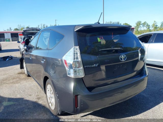 Photo 2 VIN: JTDZN3EU1E3335926 - TOYOTA PRIUS V 