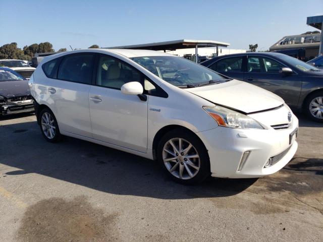 Photo 3 VIN: JTDZN3EU1EJ008650 - TOYOTA PRIUS V 