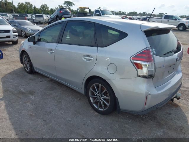 Photo 2 VIN: JTDZN3EU1FJ019004 - TOYOTA PRIUS V 