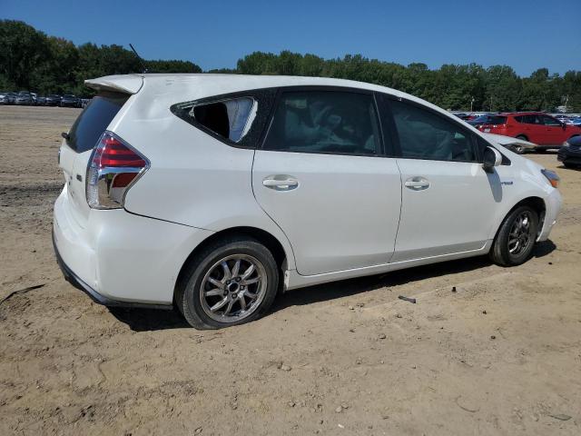 Photo 2 VIN: JTDZN3EU1FJ021626 - TOYOTA PRIUS V 