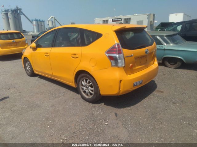 Photo 2 VIN: JTDZN3EU1FJ033551 - TOYOTA PRIUS V 