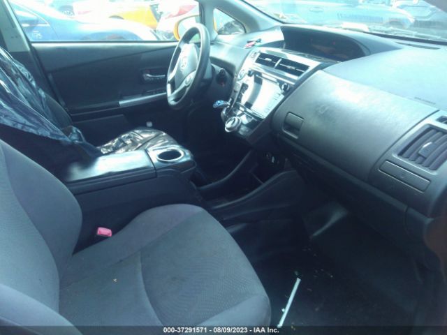 Photo 4 VIN: JTDZN3EU1FJ033551 - TOYOTA PRIUS V 