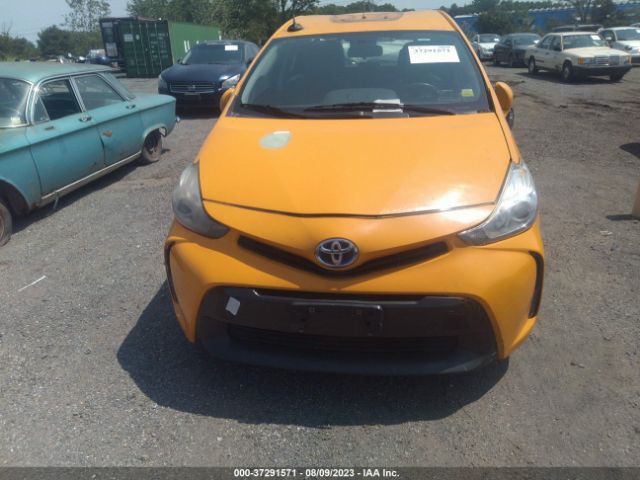 Photo 5 VIN: JTDZN3EU1FJ033551 - TOYOTA PRIUS V 