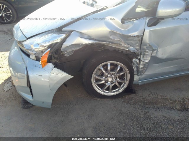 Photo 5 VIN: JTDZN3EU1FJ036711 - TOYOTA PRIUS V 