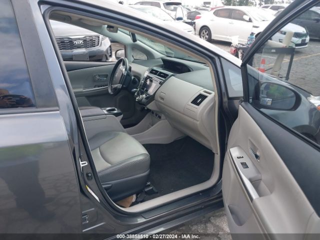 Photo 4 VIN: JTDZN3EU1GJ051419 - TOYOTA PRIUS V 