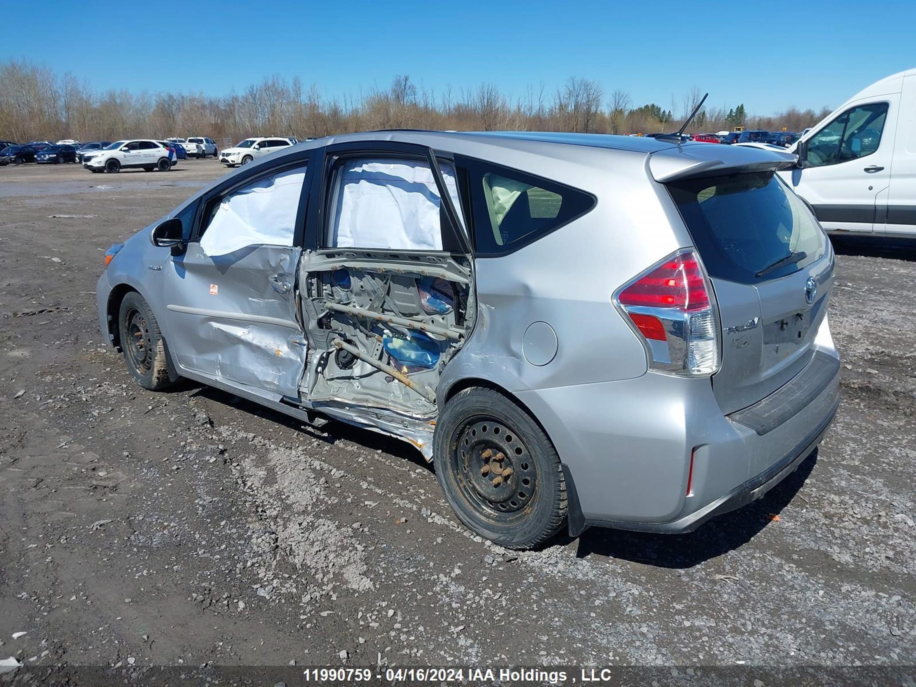 Photo 2 VIN: JTDZN3EU1HJ056797 - TOYOTA PRIUS V (+) 