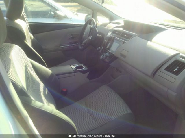 Photo 4 VIN: JTDZN3EU1HJ074121 - TOYOTA PRIUS V 