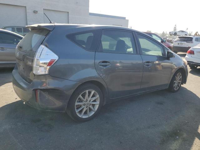 Photo 2 VIN: JTDZN3EU2C3015902 - TOYOTA PRIUS V 