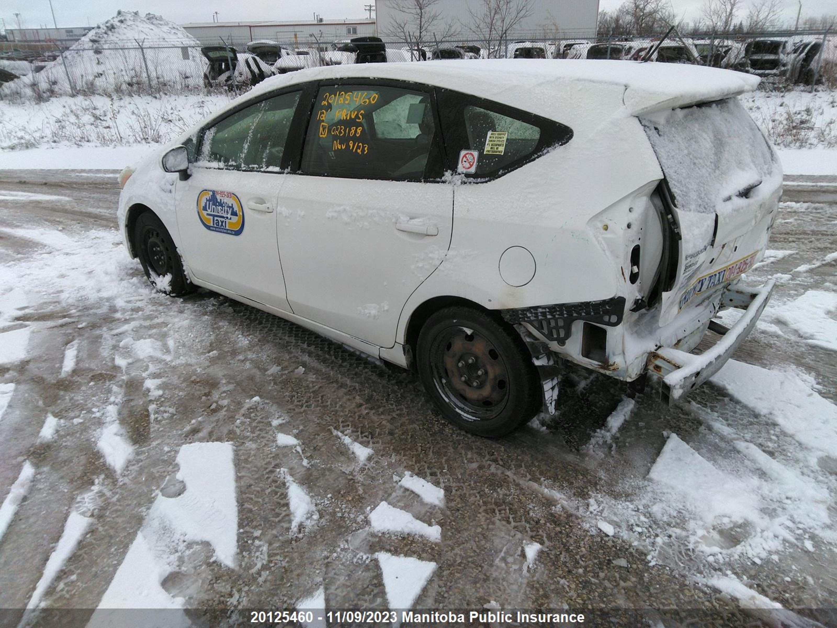 Photo 2 VIN: JTDZN3EU2C3023188 - TOYOTA PRIUS V (+) 