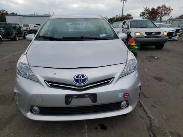 Photo 8 VIN: JTDZN3EU2C3039049 - TOYOTA PRIUS V 