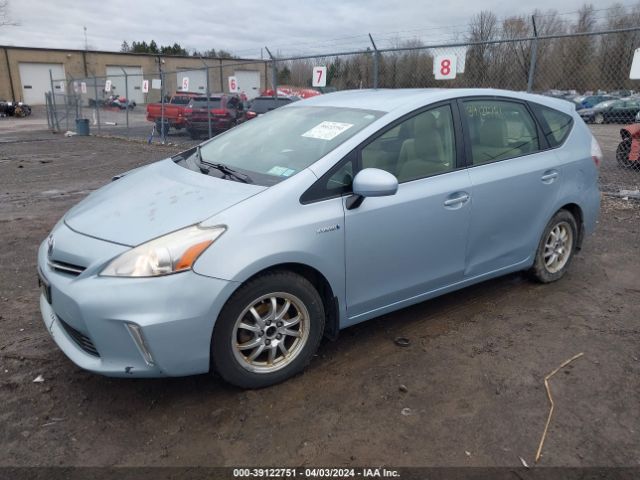 Photo 1 VIN: JTDZN3EU2C3105776 - TOYOTA PRIUS V 