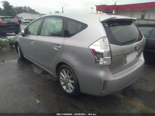 Photo 2 VIN: JTDZN3EU2C3123758 - TOYOTA PRIUS V 