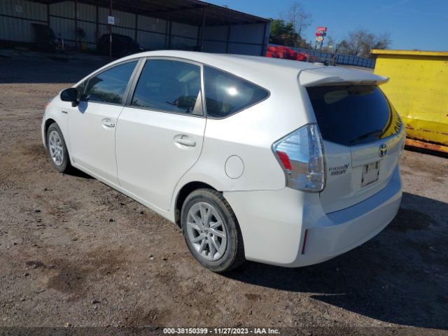 Photo 2 VIN: JTDZN3EU2C3146599 - TOYOTA PRIUS V 