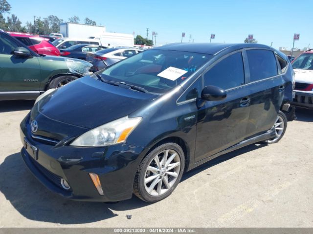 Photo 1 VIN: JTDZN3EU2C3184656 - TOYOTA PRIUS V 