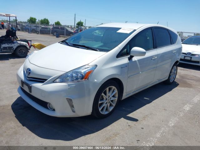 Photo 1 VIN: JTDZN3EU2D3194119 - TOYOTA PRIUS V 