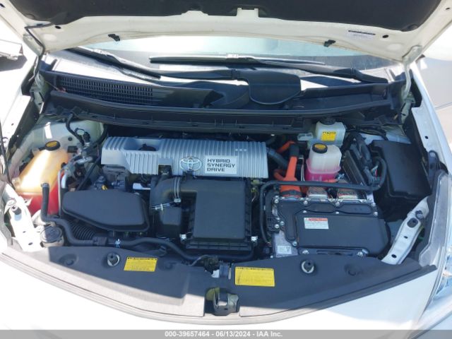 Photo 9 VIN: JTDZN3EU2D3194119 - TOYOTA PRIUS V 